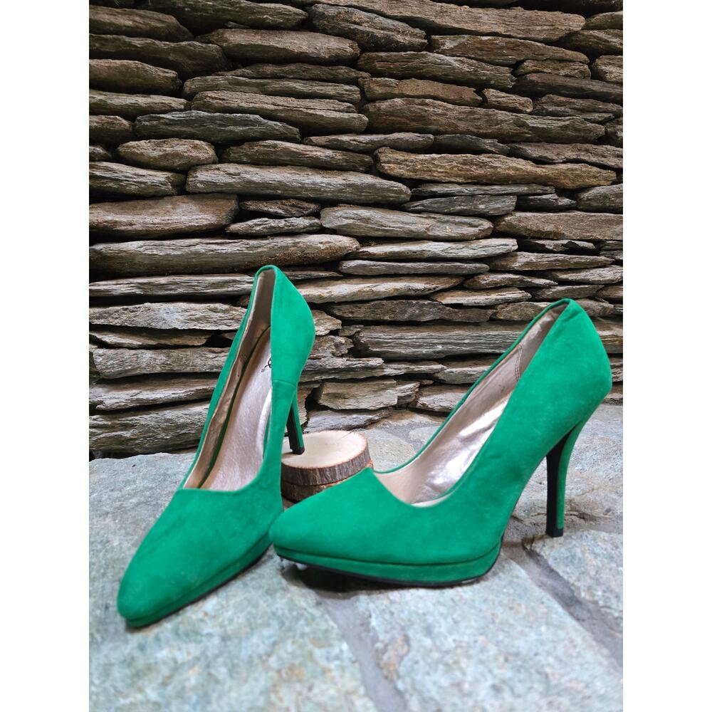 Qupid Green Stilettos